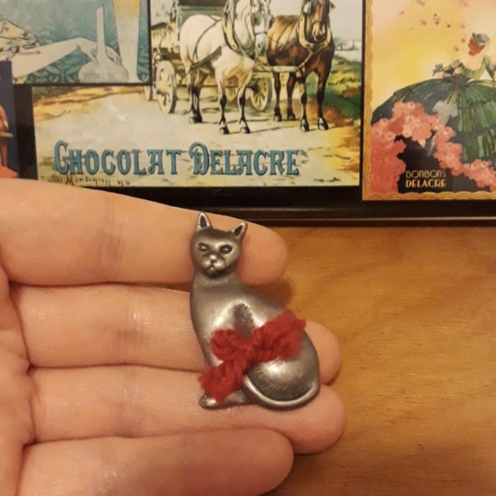 Vintage Cat Brooch